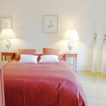Apartmán Chic In With Garden View - Near Eiffel Tower, M *